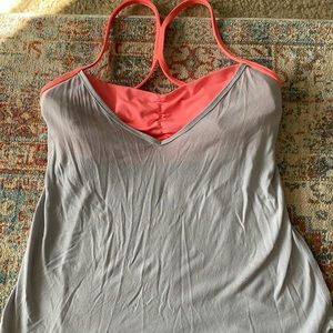 Lululemon yoga top